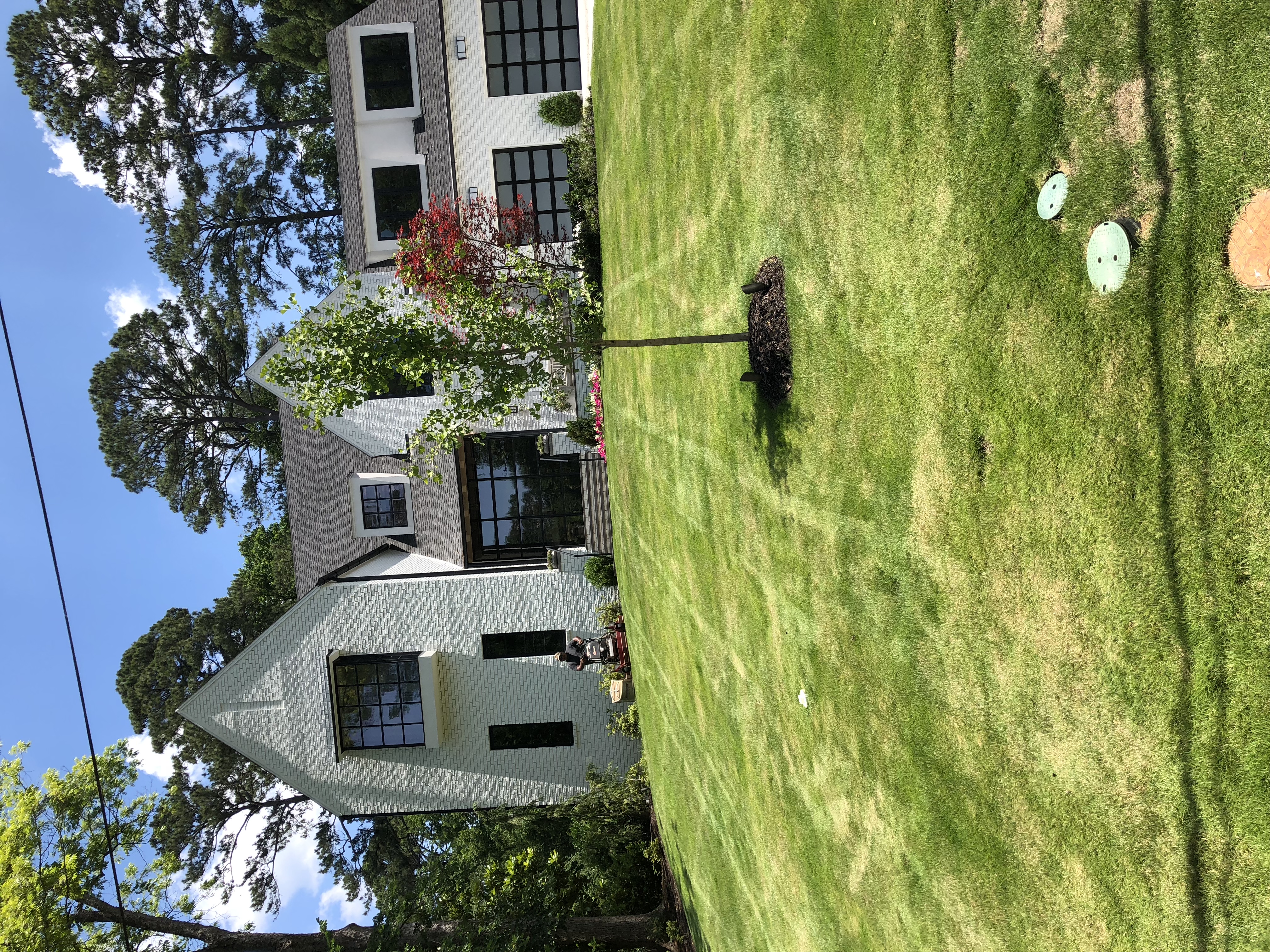 YNV Landscaping Lawn Care